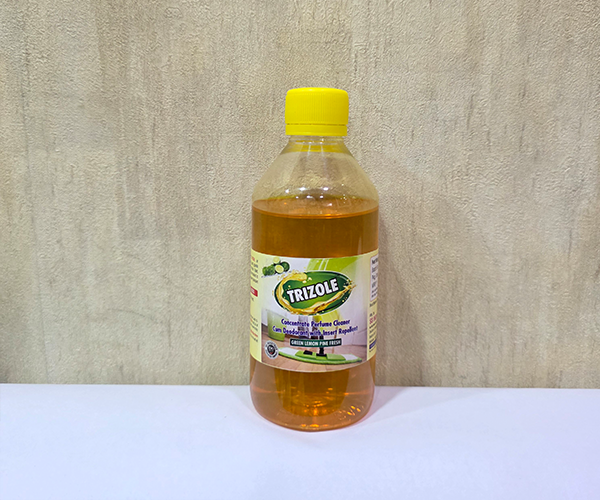Pine Fresh Compound 200 ML ( Lemon flavor )